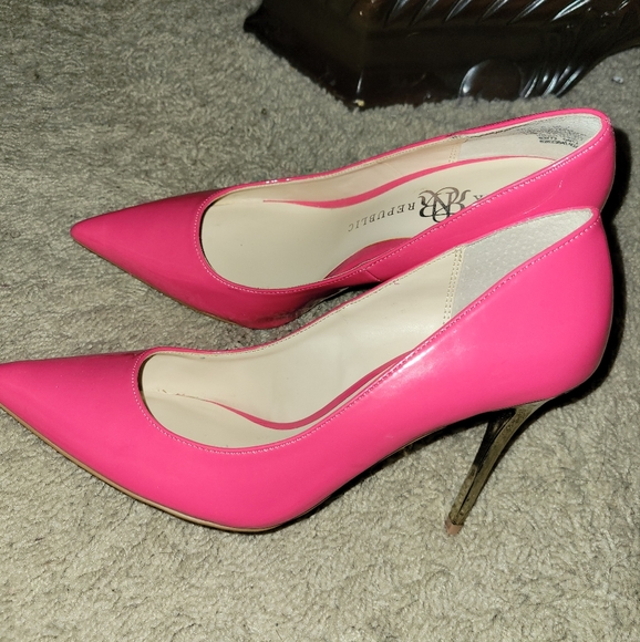 Rock & Republic Hot Pink Heels Wm size 6 - Picture 1 of 3